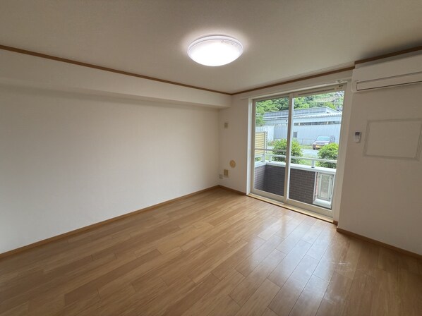 エテルナ・パークの物件内観写真